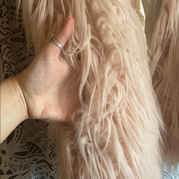 Fur Vest - Picture 3 of 5